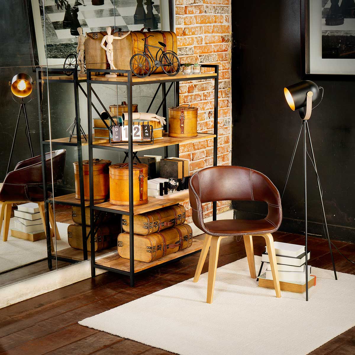 Calend&aacute;rio VINTAGE preto e branco em metal