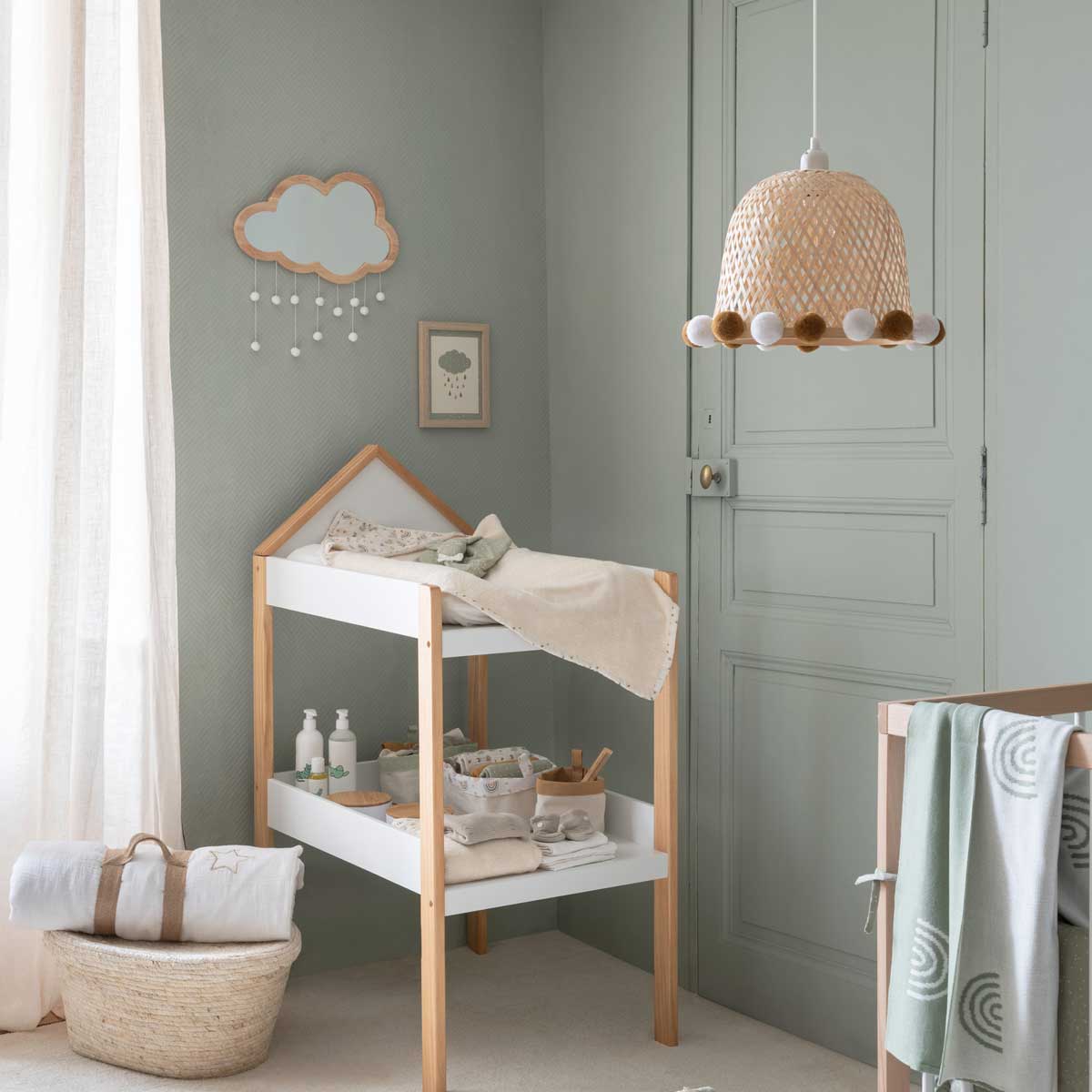 Espelho NUVEM com pompons