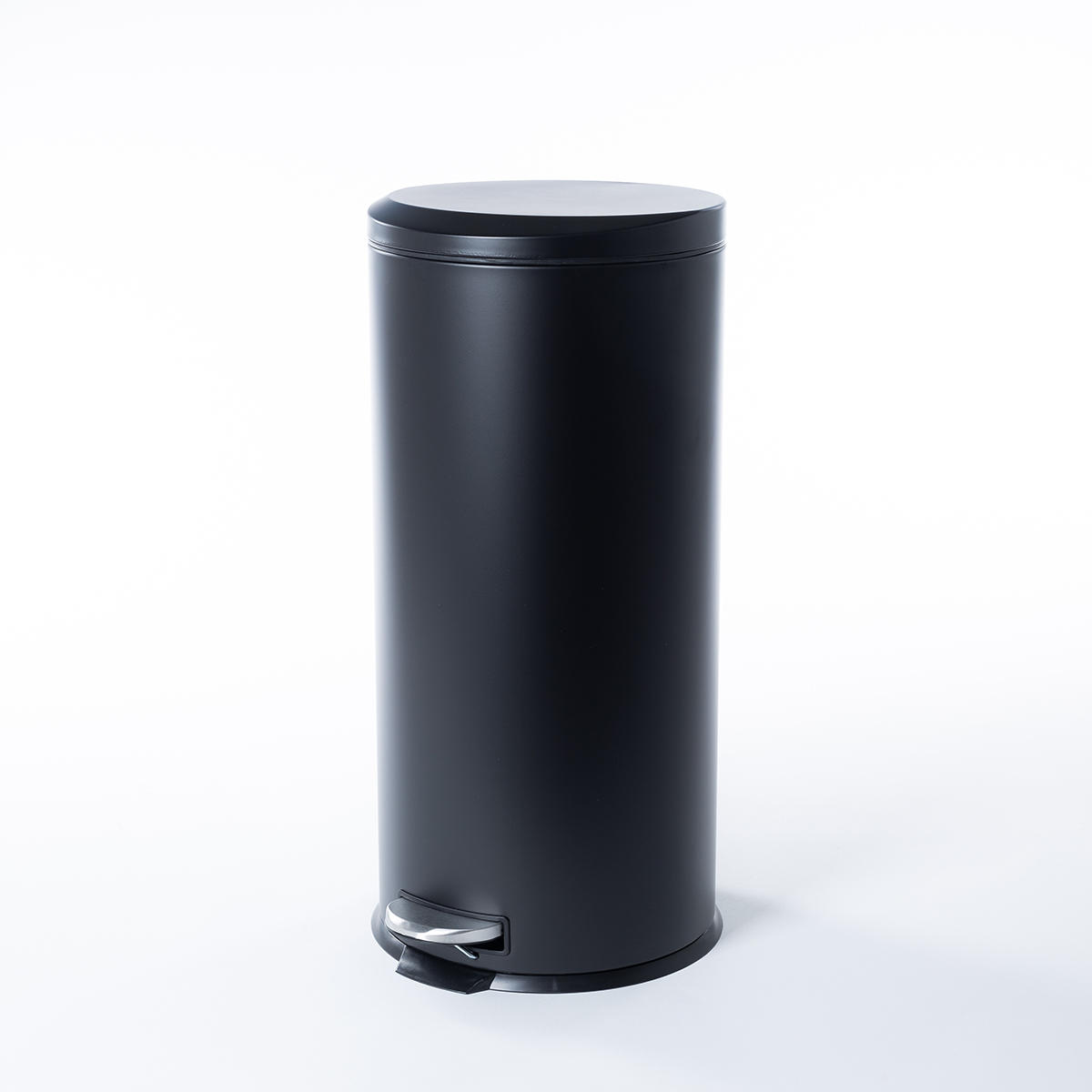 Balde do lixo preto com tampa soft close 30l