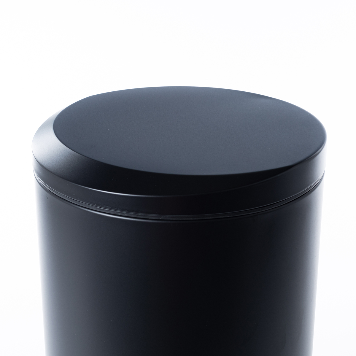 Balde do lixo preto com tampa soft close 30l