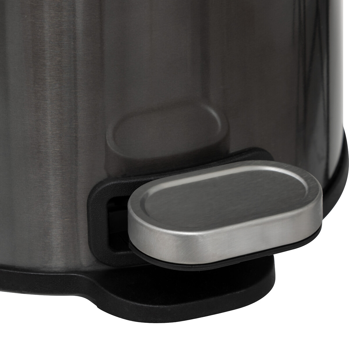 Balde do lixo com pedal DELTA preto em metal 6l