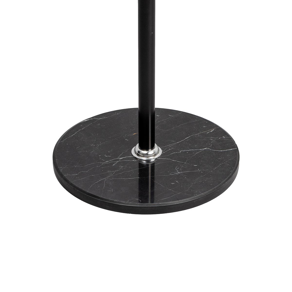 Cabide de p&eacute; com 8 ganchos preto e base em m&aacute;rmore 175cm