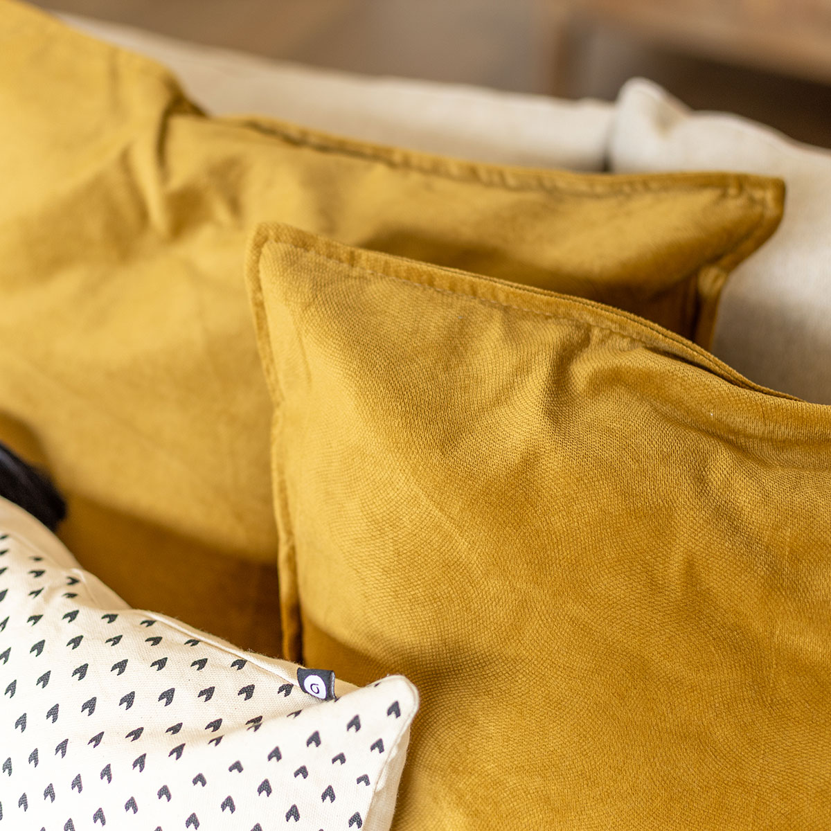 Almofada LILOU caramelo 55x55cm